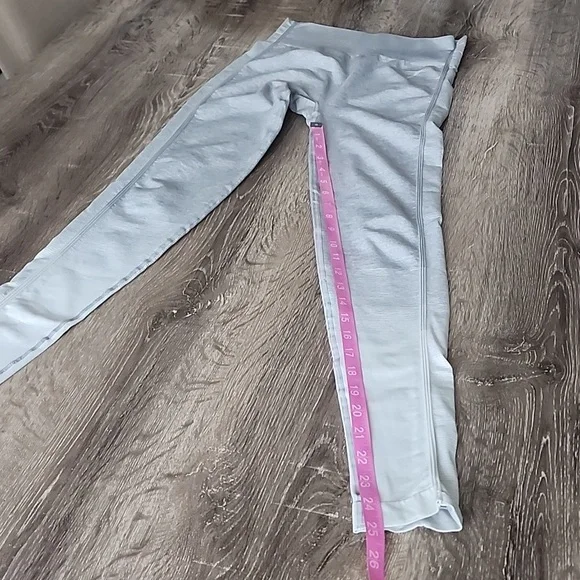 Gymshark Amplify Ombré High Waisted Seamless Leggings Light Gray Ivory White XS - Picture 7 of 12